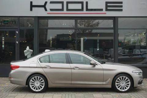 BMW 5-serie 530e iPerformance High Executive