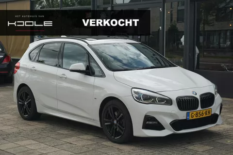 BMW 2-serie Active Tourer 220i Executive Edition | M Pakket | PANO | Trekhaak