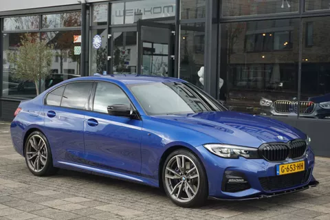 BMW 3-serie 320i Executive Edition | M pakket | H&amp;K | Trekhaak