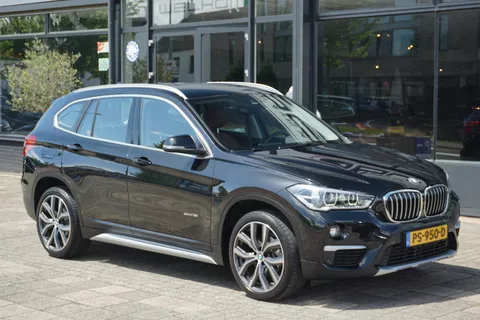 BMW X1 sDrive18i Executive 1e Eigenaar | NAP Kilometers | Leder