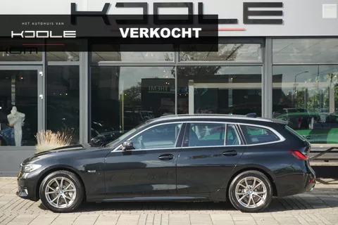 BMW 3-serie Touring 330e | trekhaak | ACC | 92% Soh