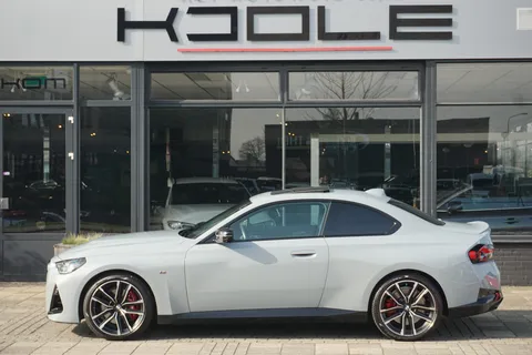 BMW 2-serie Coup&eacute; M240i xDrive Executive | 1.5 jaar garantie